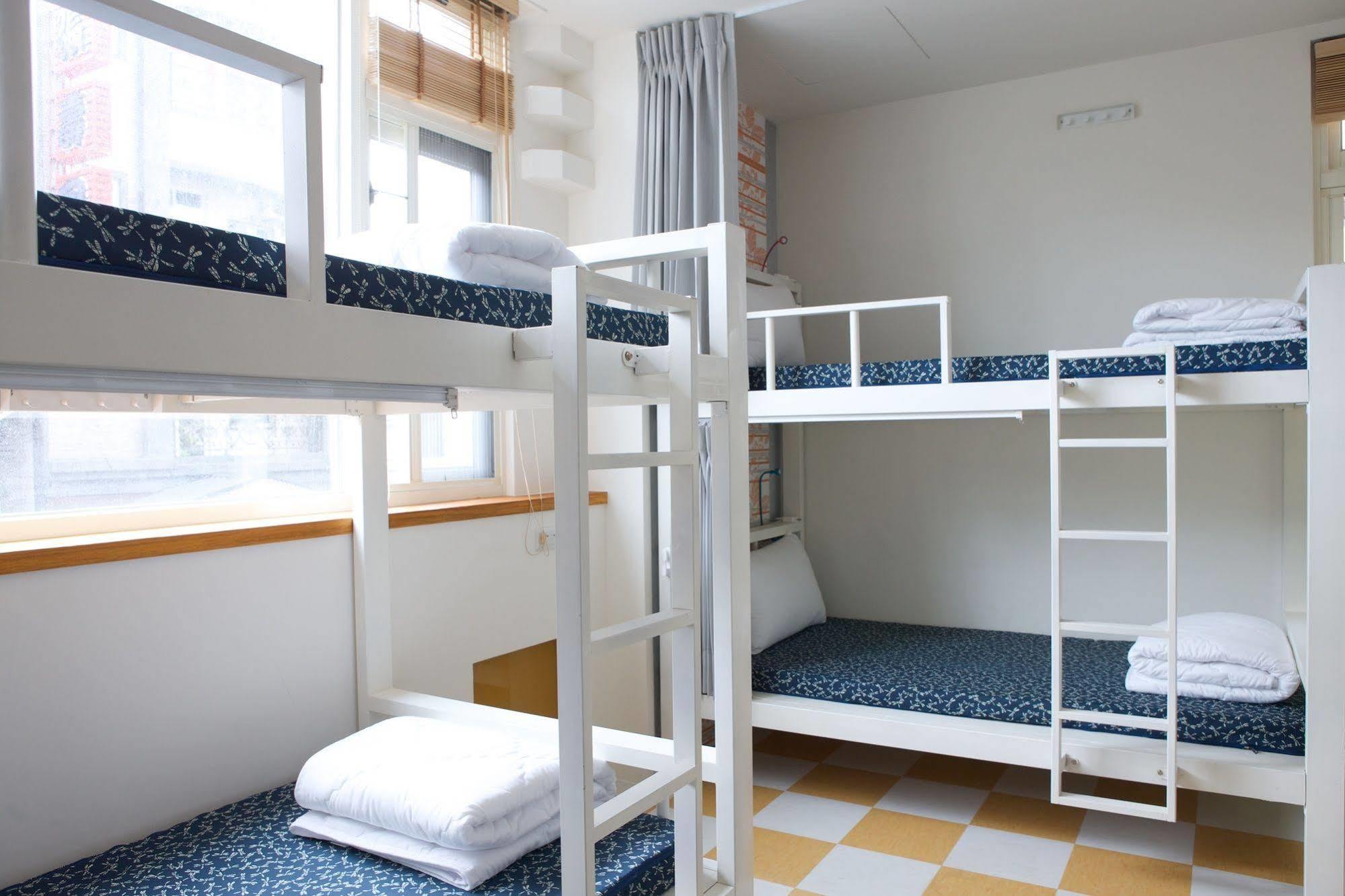 Happy Island Hostel Ji'an Exteriör bild