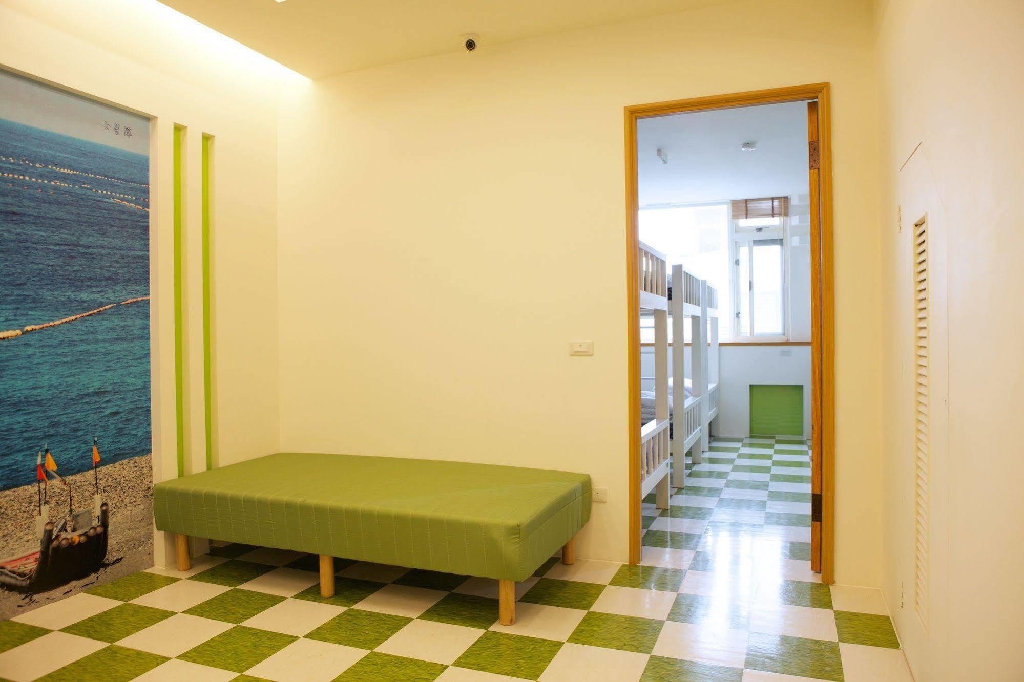Happy Island Hostel Ji'an Exteriör bild